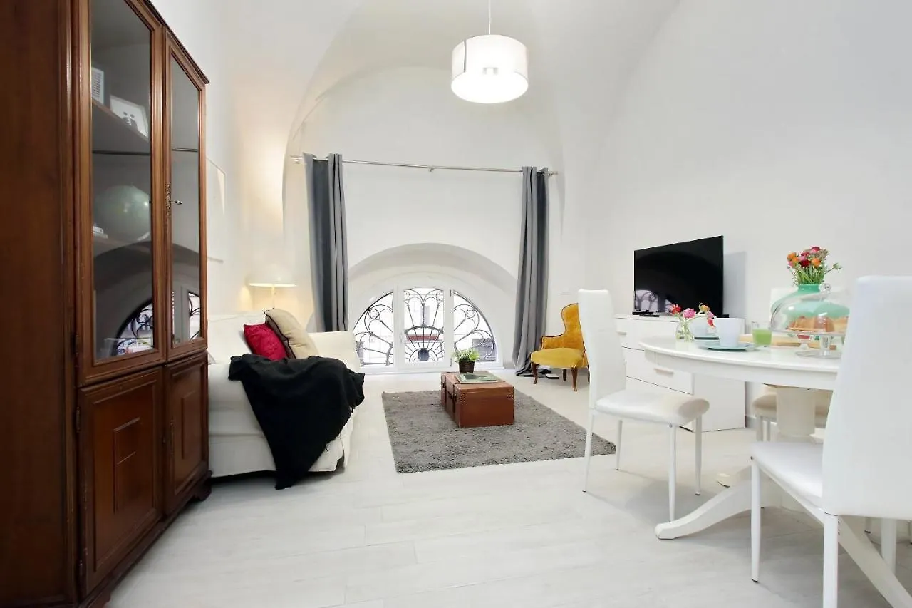 Ponte Cavour Apartment Rom Italien