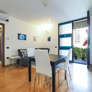 Primopiano - Eraclito Apartament Mediolan