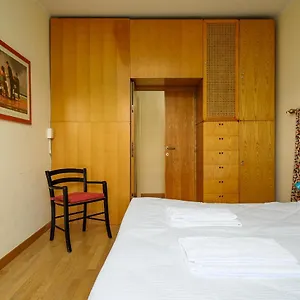 https://brera-san-marco-cozy-apartment.italymilanhotels.net