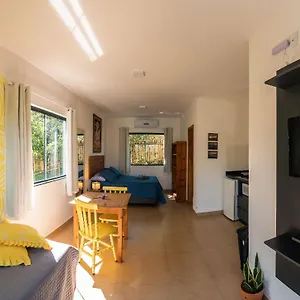https://lugar-ao-sol-flat-praia-do-rosa.santa-catarina-brasil.com