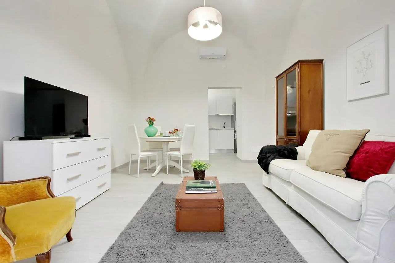 Ponte Cavour Apartment Roma